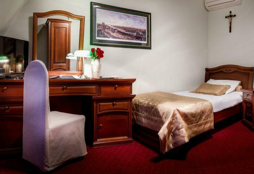 חדר סטנדרט יחיד, Im. Jana Pawła Ii