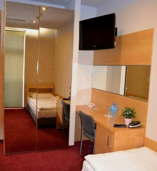 标准单人间, Kolna