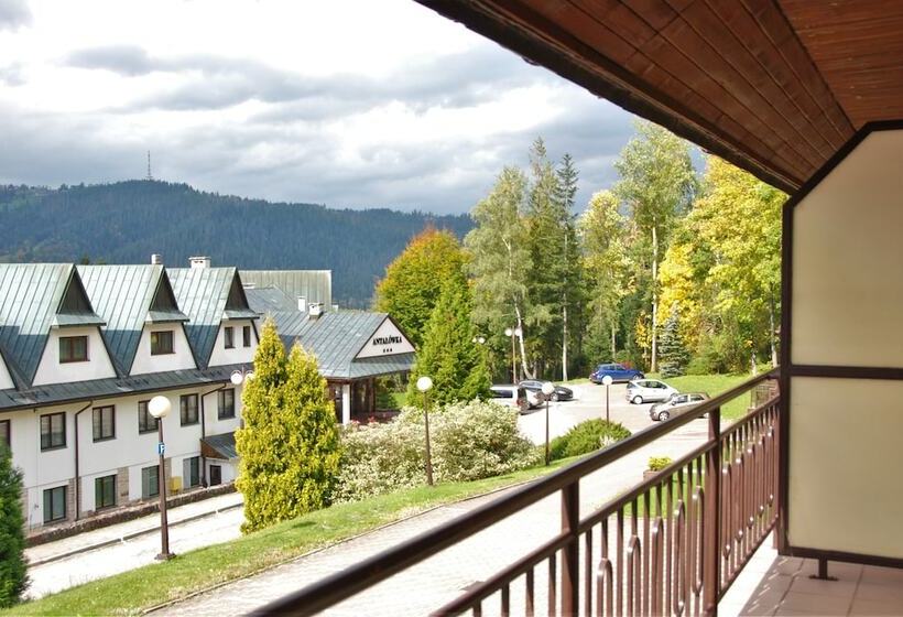 استودیوی استاندارد, Kompleks Antałówka Termy & Med