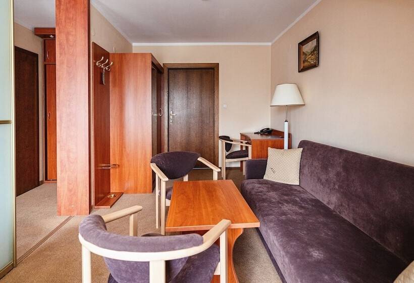 استودیوی استاندارد, Kompleks Antałówka Termy & Med