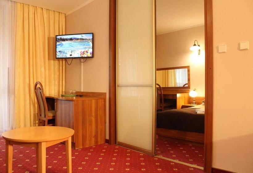 استودیو استاندارد با بالکن, Kompleks Antałówka Termy & Med