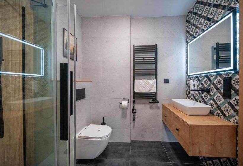 استودیوی لوکس, Kompleks Antałówka Termy & Med