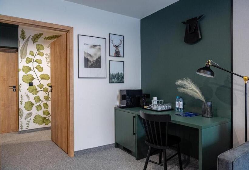 استودیوی لوکس, Kompleks Antałówka Termy & Med