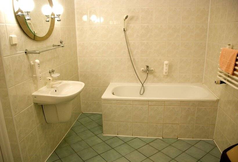 اتاق استاندارد, Kompleks Antałówka Termy & Med