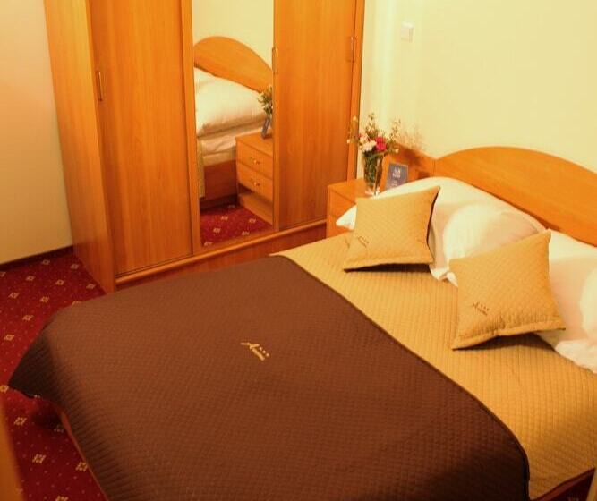 استودیوی استاندارد, Kompleks Antałówka Termy & Med