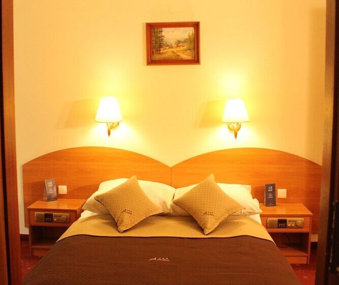 استودیوی استاندارد, Kompleks Antałówka Termy & Med