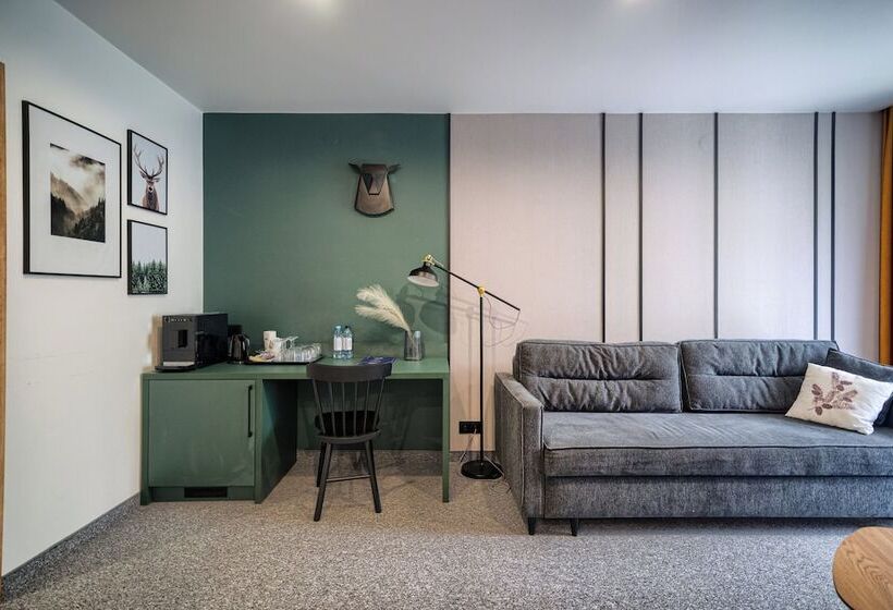 استودیوی لوکس, Kompleks Antałówka Termy & Med