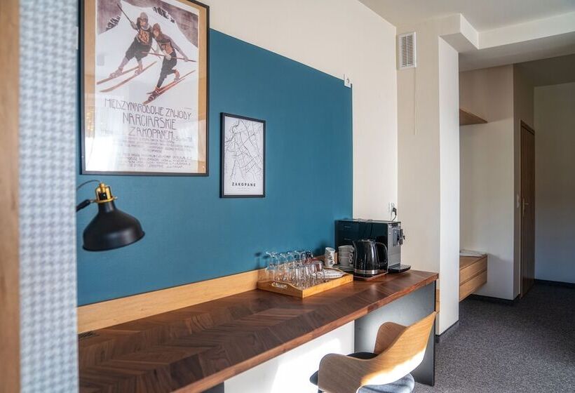 استودیوی لوکس, Kompleks Antałówka Termy & Med