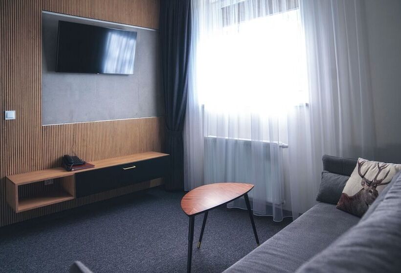 استودیوی لوکس, Kompleks Antałówka Termy & Med