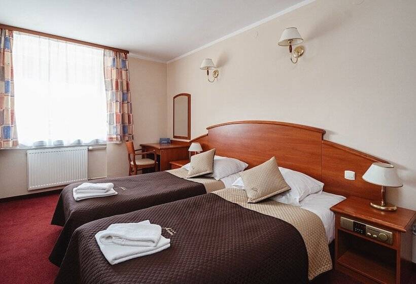 استودیوی استاندارد, Kompleks Antałówka Termy & Med