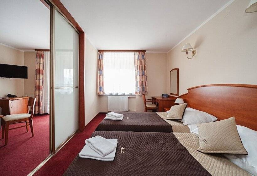 استودیوی استاندارد, Kompleks Antałówka Termy & Med