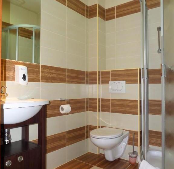 标准间, Księcia Józefa