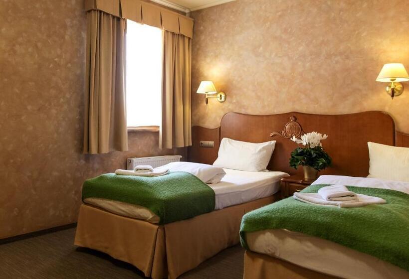 标准间, Księcia Józefa