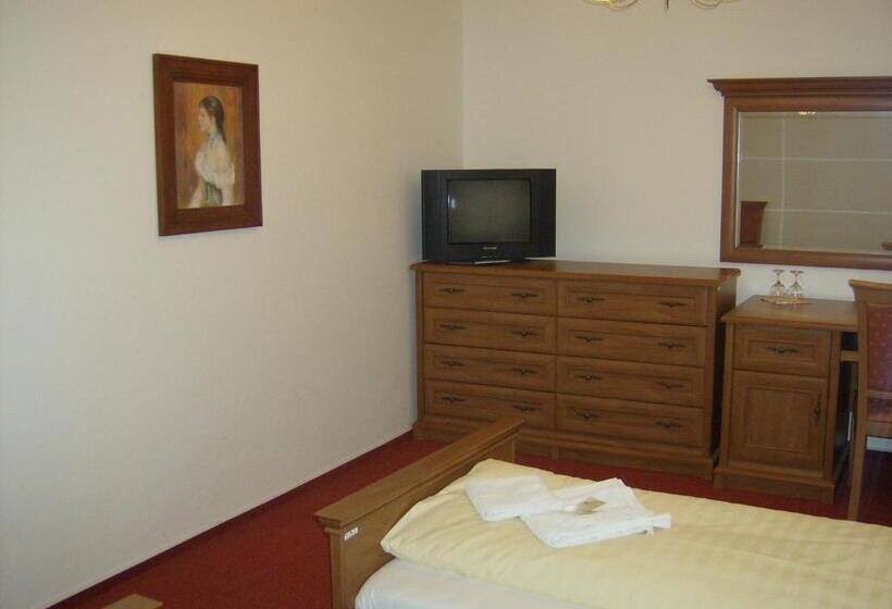 غرفة قياسية, Maria