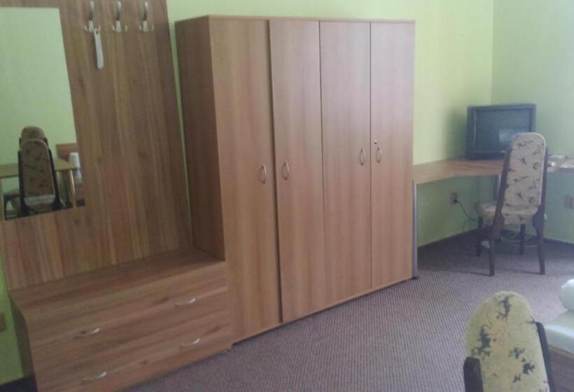 إستوديو قياسى, Maria