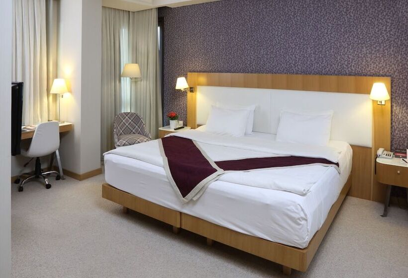 اتاق استاندارد, Masel