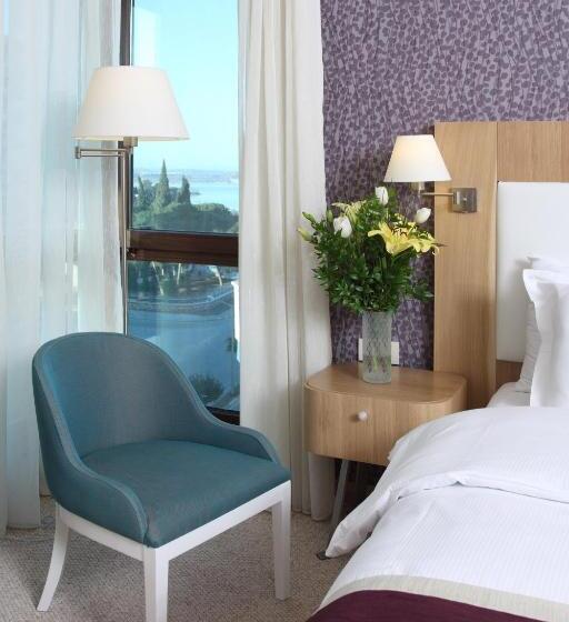 اتاق استاندارد, Masel