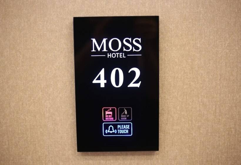 Habitación Estándar, Moss Suites