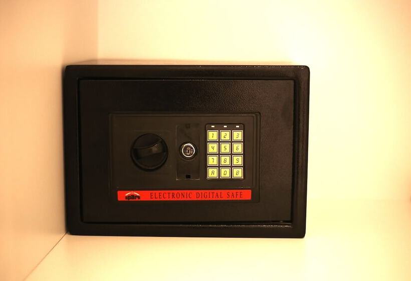 Habitación Estándar, Moss Suites