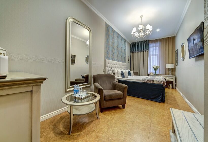 غرفة قياسية مطلّة علي النهر, Pushka Inn