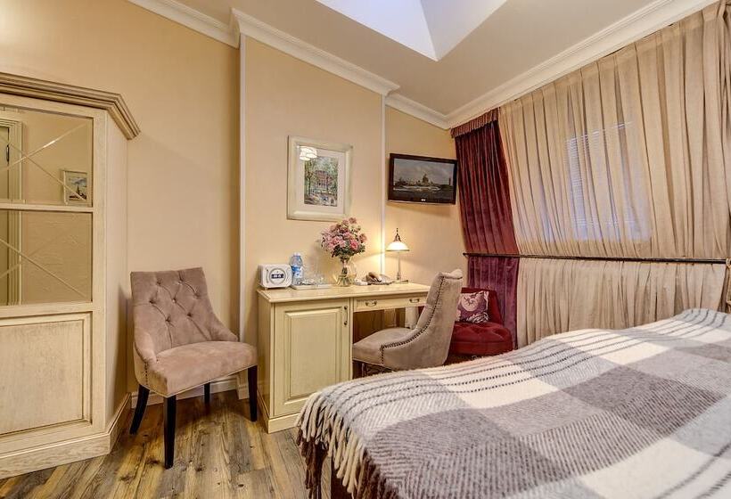 غرفة قياسية, Pushka Inn