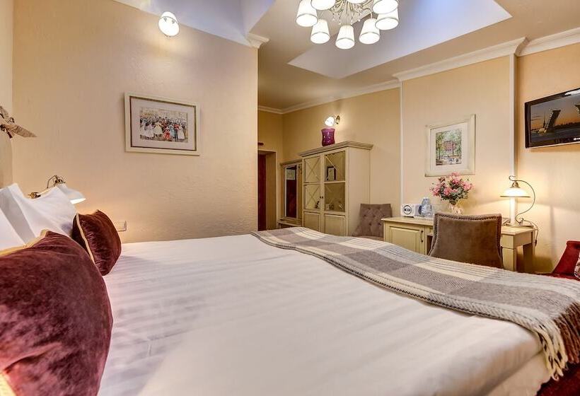 غرفة قياسية, Pushka Inn