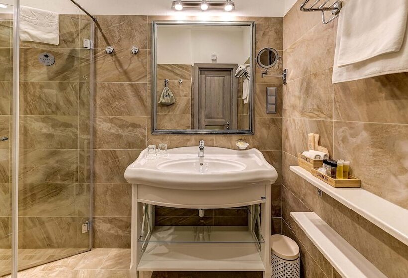 غرفة كومفورت, Pushka Inn