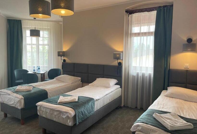 اتاق استاندارد سه نفره, Apollo & Spa Karpacz