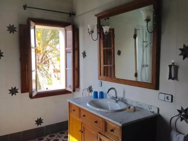 اتاق استاندارد, Sant Jaume