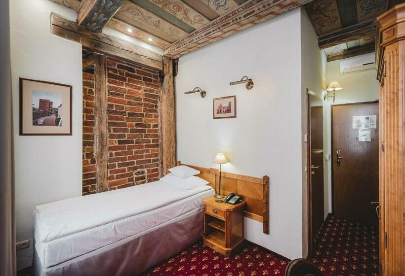 اتاق استاندارد یک نفره, Solaris