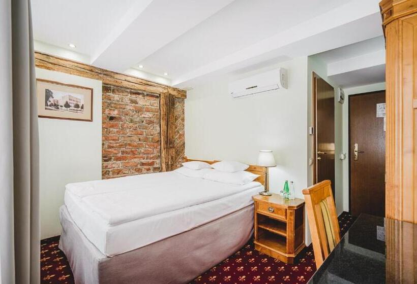 اتاق استاندارد, Solaris