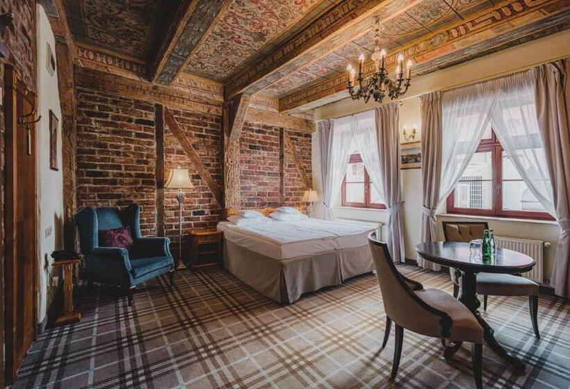 اتاق لوکس, Solaris