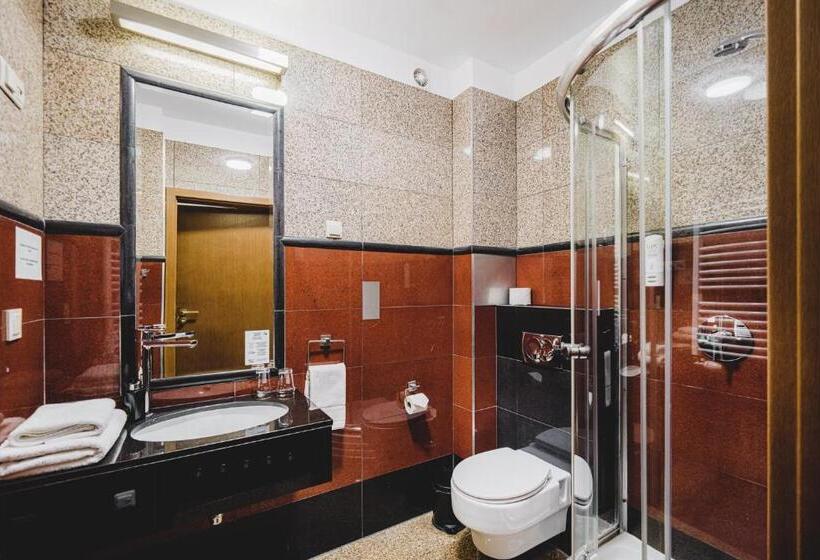 اتاق استاندارد, Solaris