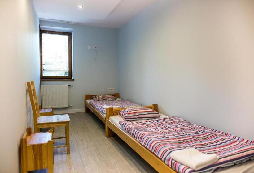 חדר משפחתי, Solny