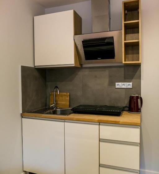 חדר משפחתי, Solny