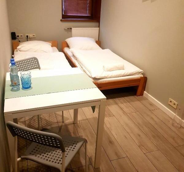 חדר משפחתי, Solny