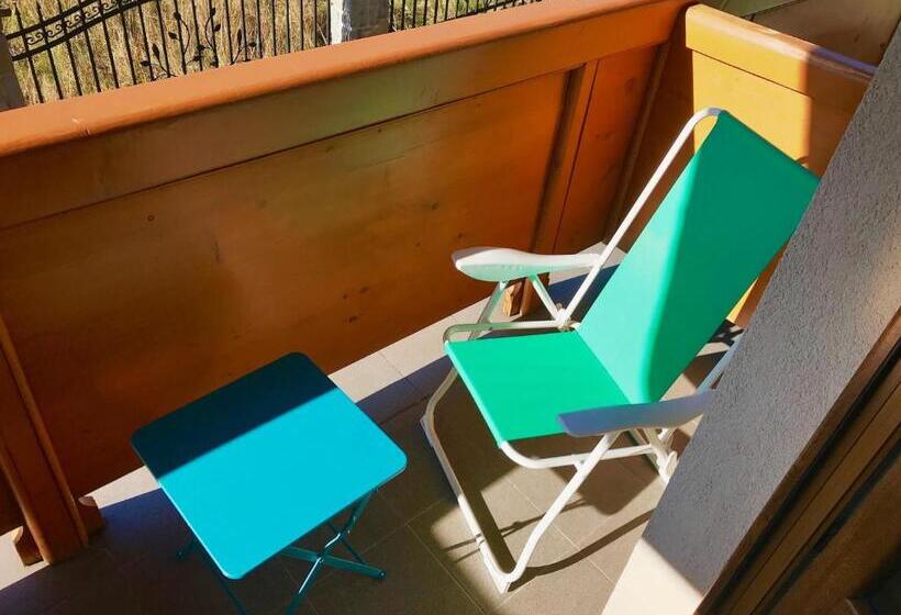 マウンテンビュースタンダードルーム, Willa Wisienka