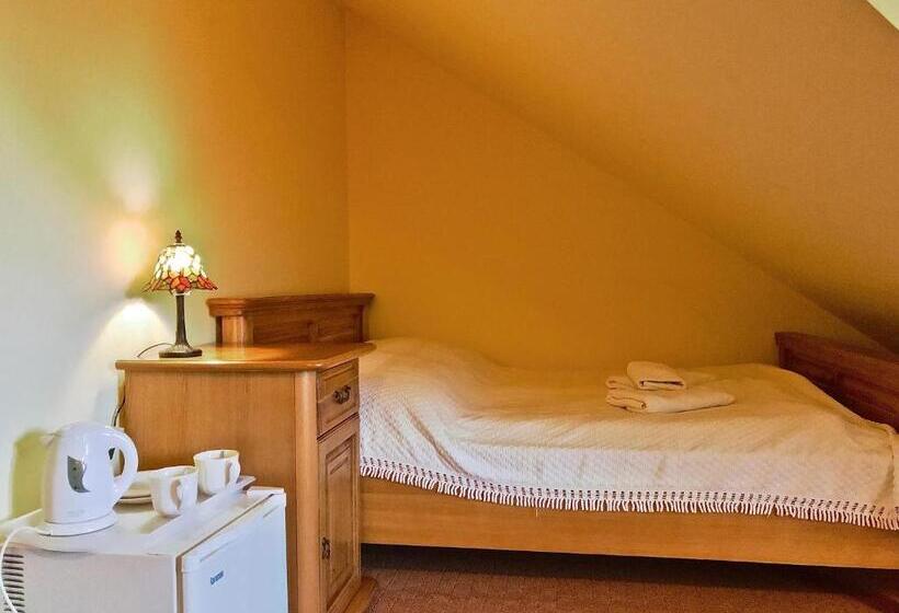 ペントハウスルーム, Willa Wisienka