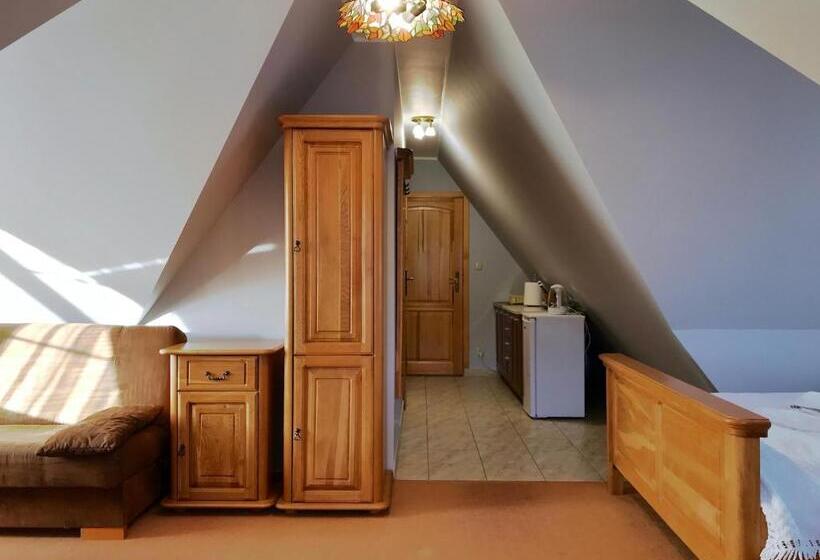 景色の見える一ベッドルームアパートメント, Willa Wisienka