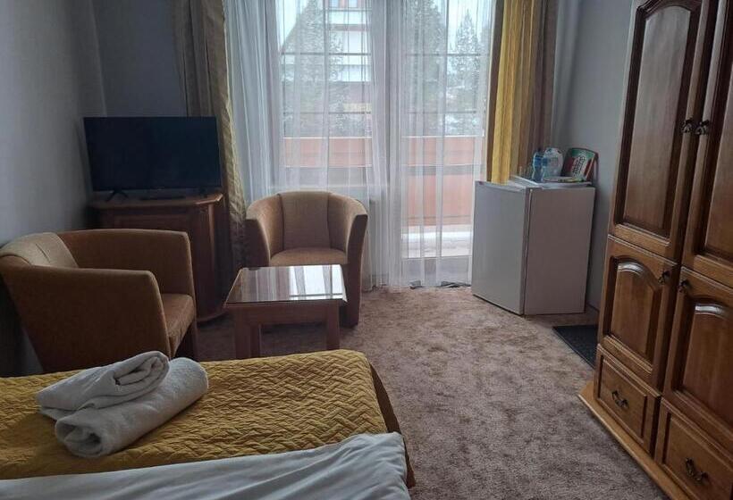 スタンダードルーム, Willa Wisienka