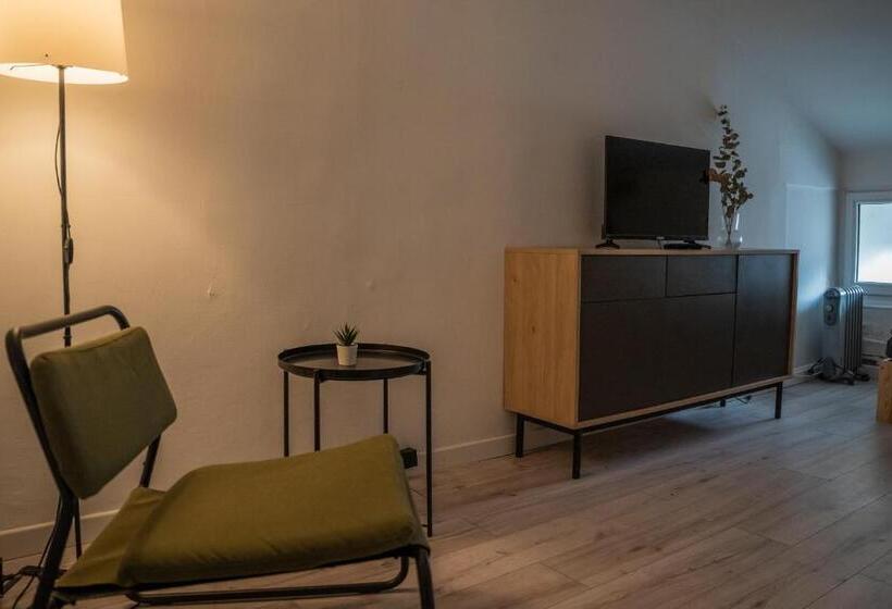 Номер Стандарт Индивидуальный Совместная Ванная, Moon Hostel Warszawa