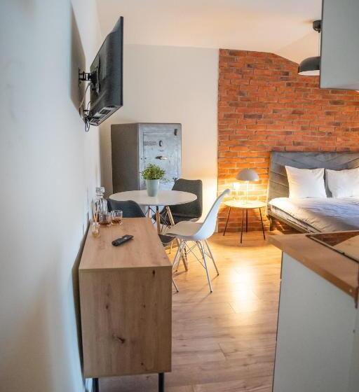 Люкс, Moon Hostel Warszawa