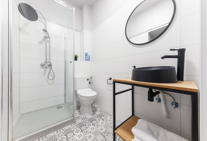Номер Стандарт, Moon Hostel Warszawa