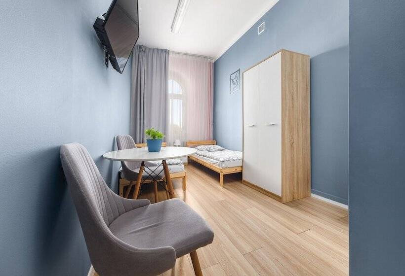 标准间, Moon Hostel Warszawa