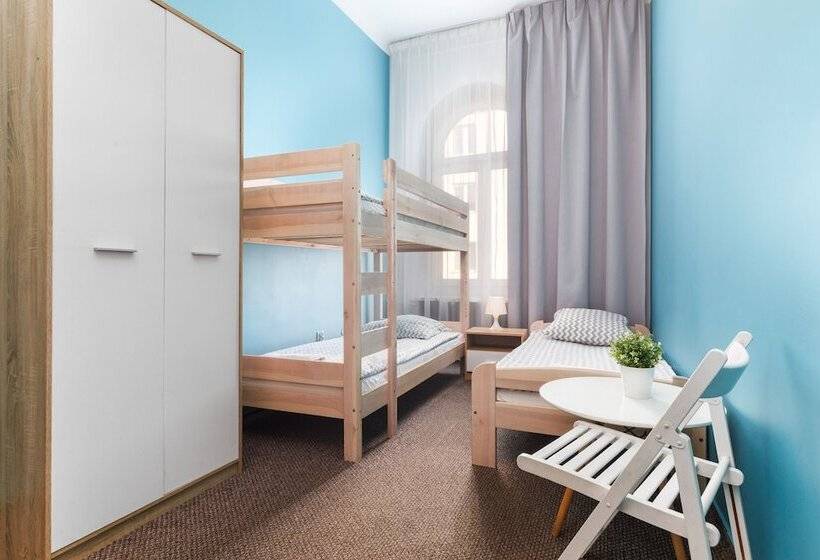 Номер Стандарт Трехместный, Moon Hostel Warszawa
