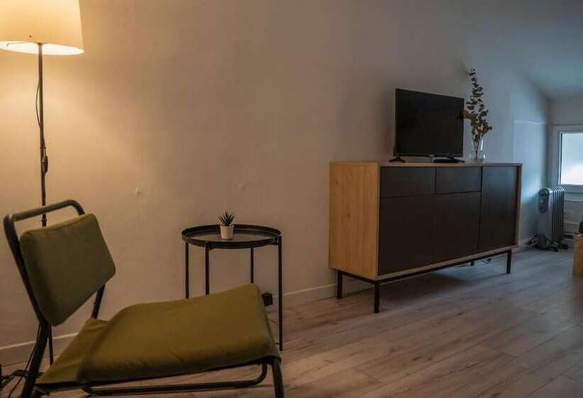 Номер Стандарт Индивидуальный Совместная Ванная, Moon Hostel Warszawa