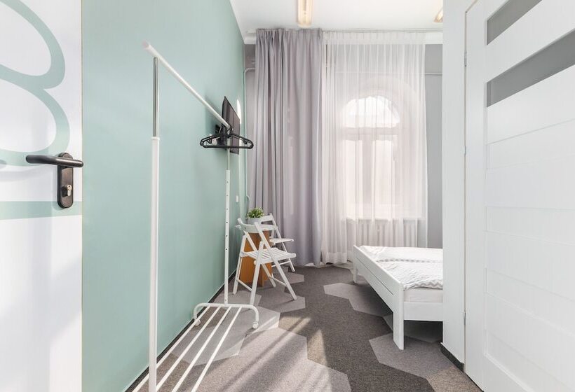 标准单人间, Moon Hostel Warszawa