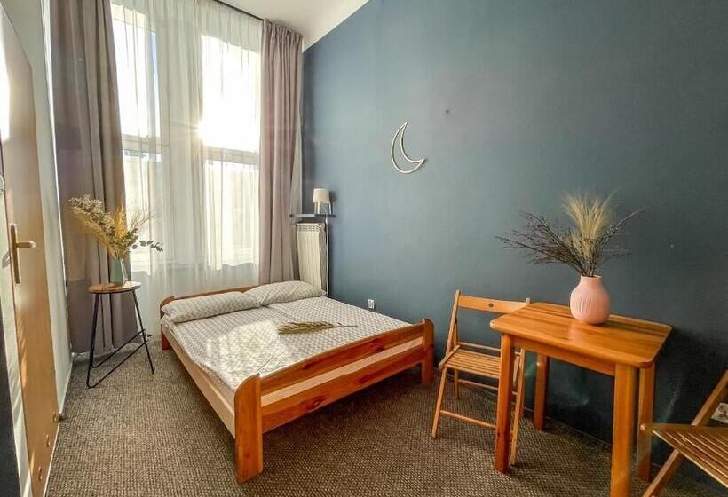 标准单人间, Moon Hostel Warszawa