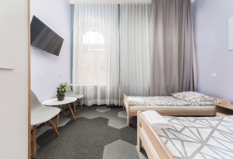 标准间, Moon Hostel Warszawa