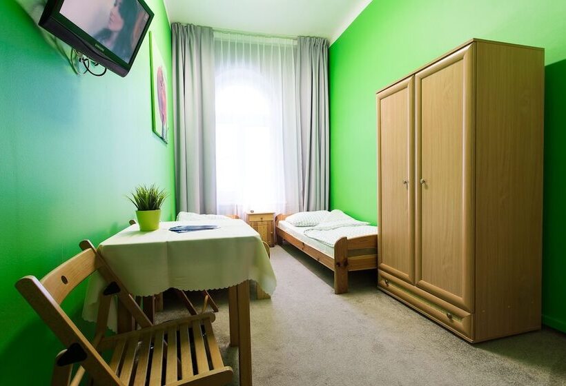 标准间, Moon Hostel Warszawa